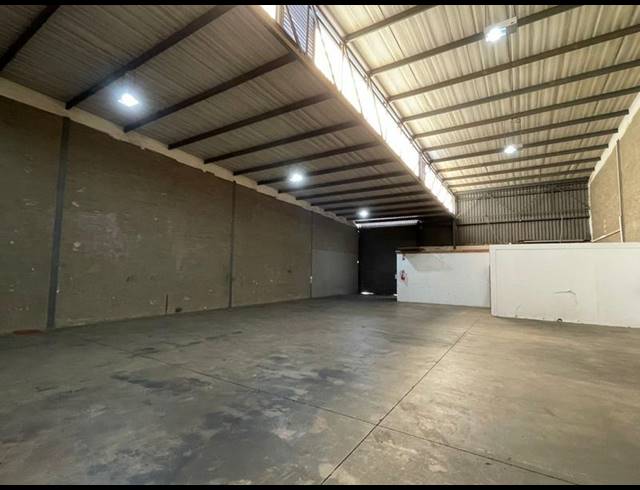INDUSTRIAL PROPERTY TO RENT IN HENNOPSPARK
